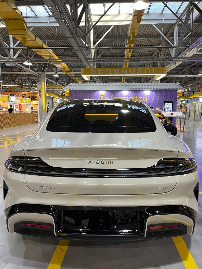 Xiaomi SU7 Pro