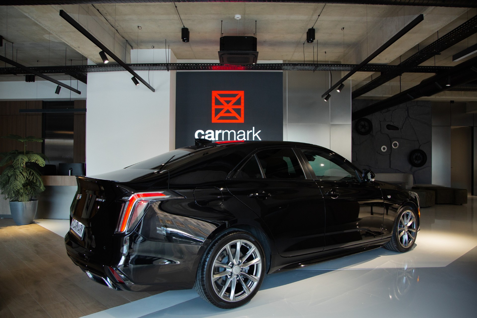 Cadillac CT4