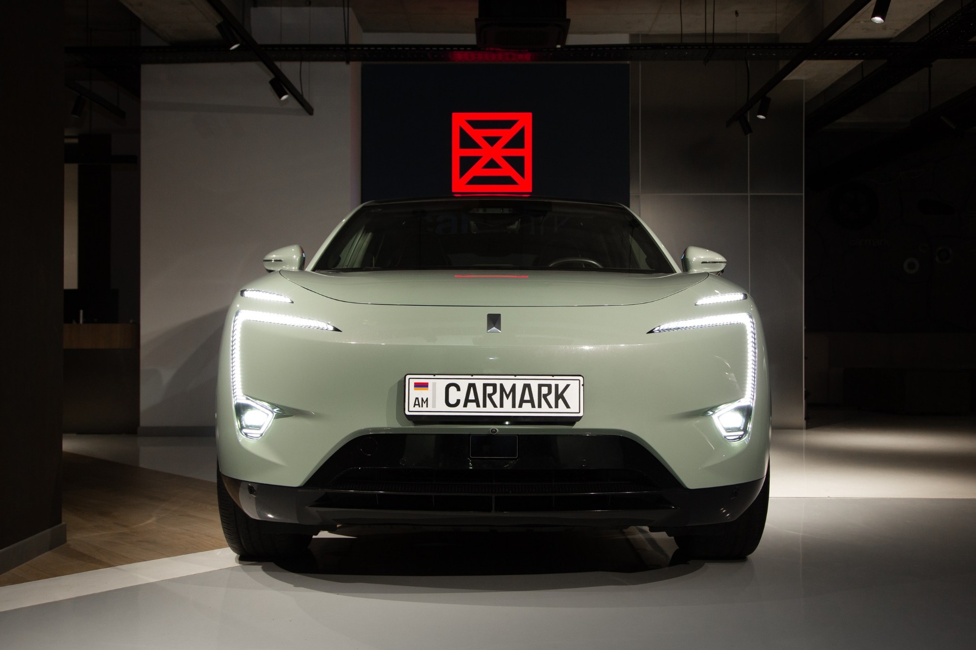 2023 Avatr 11