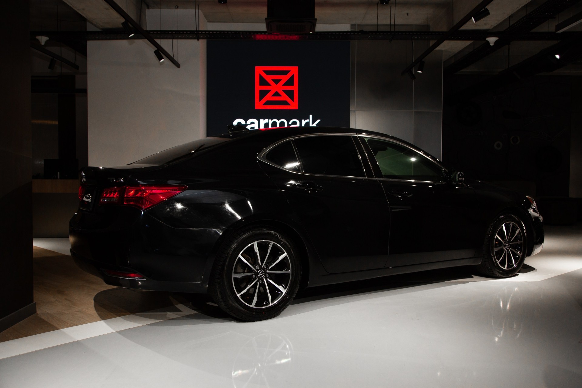 Acura TLX