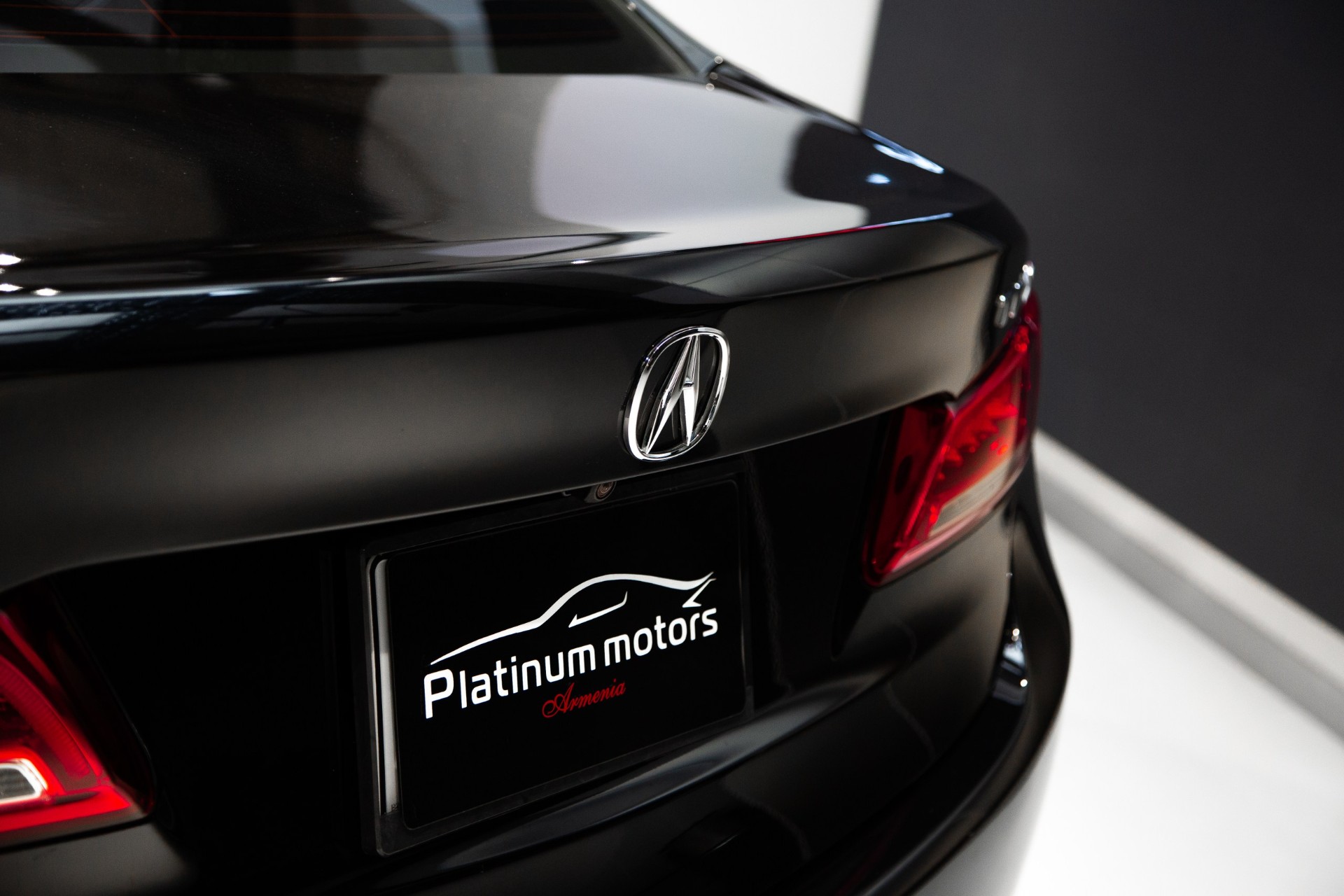 Acura TLX
