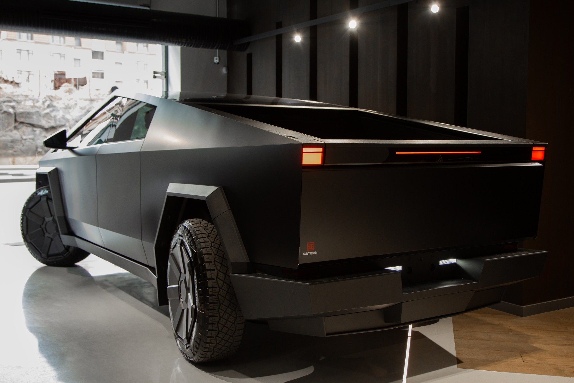 Tesla Cybertruck 