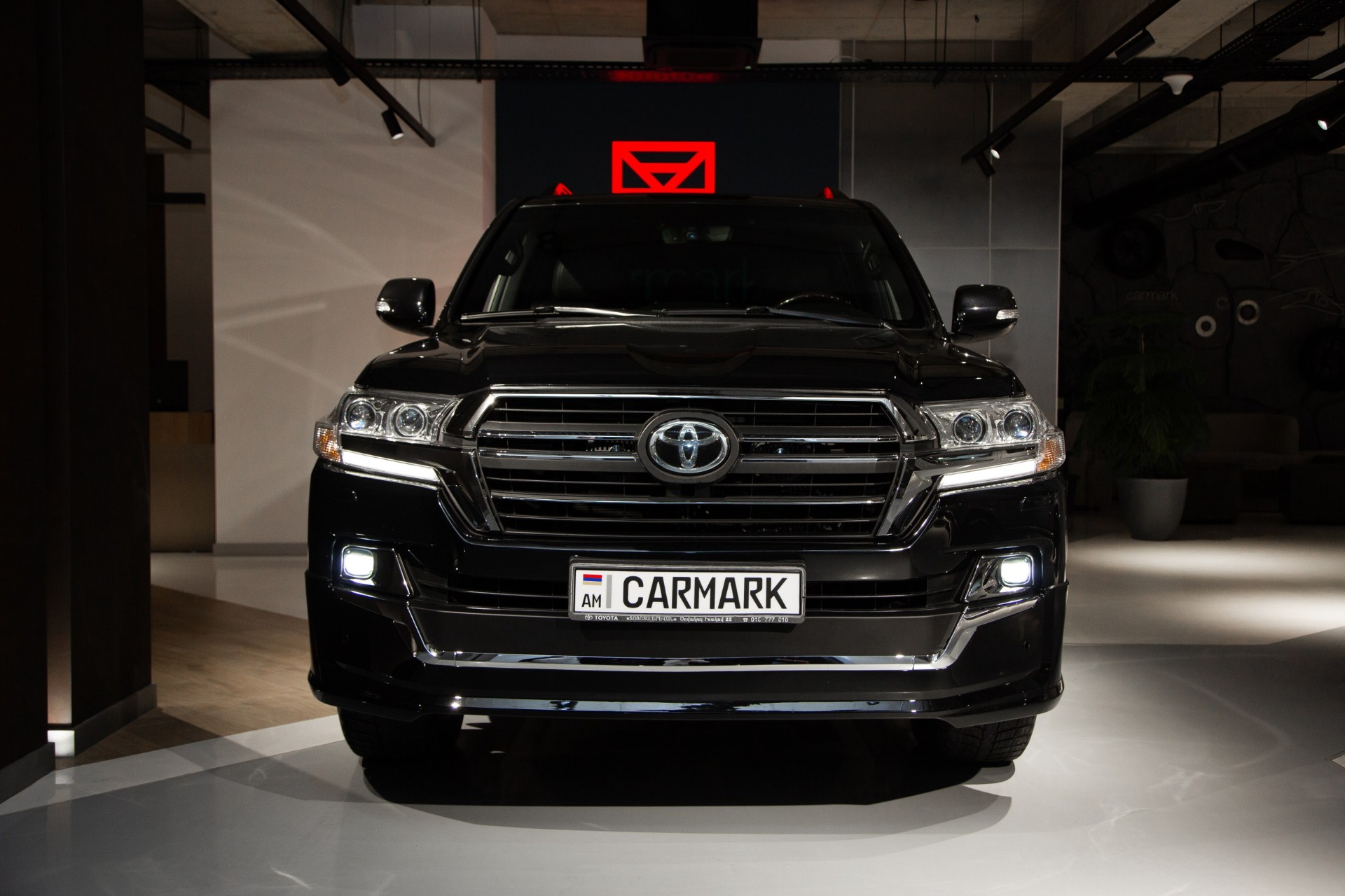 2016 Toyota Land Cruiser 200 