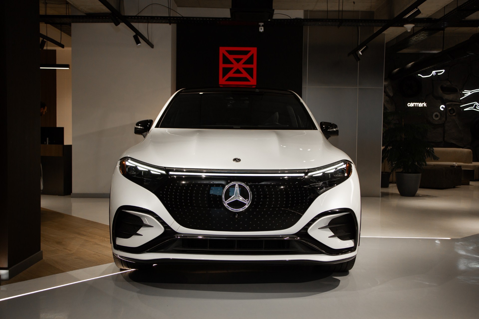2023 Mercedes-Benz EQS 450+