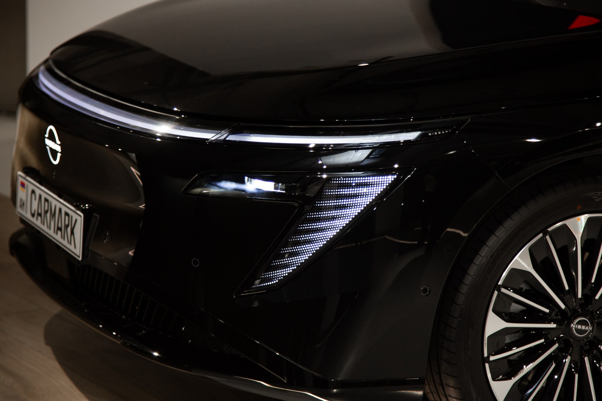 Nissan N7 Max