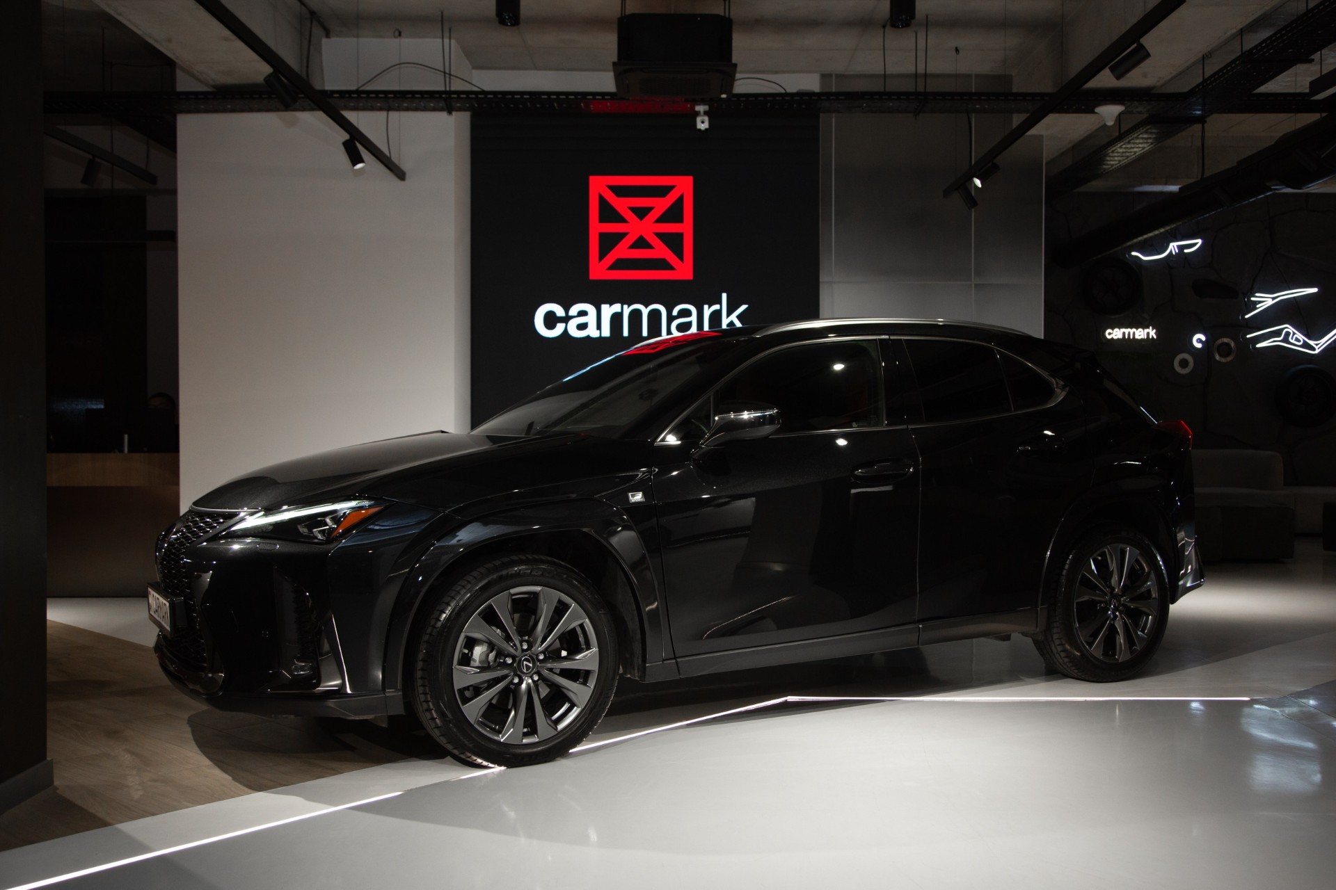 Lexus UX 200