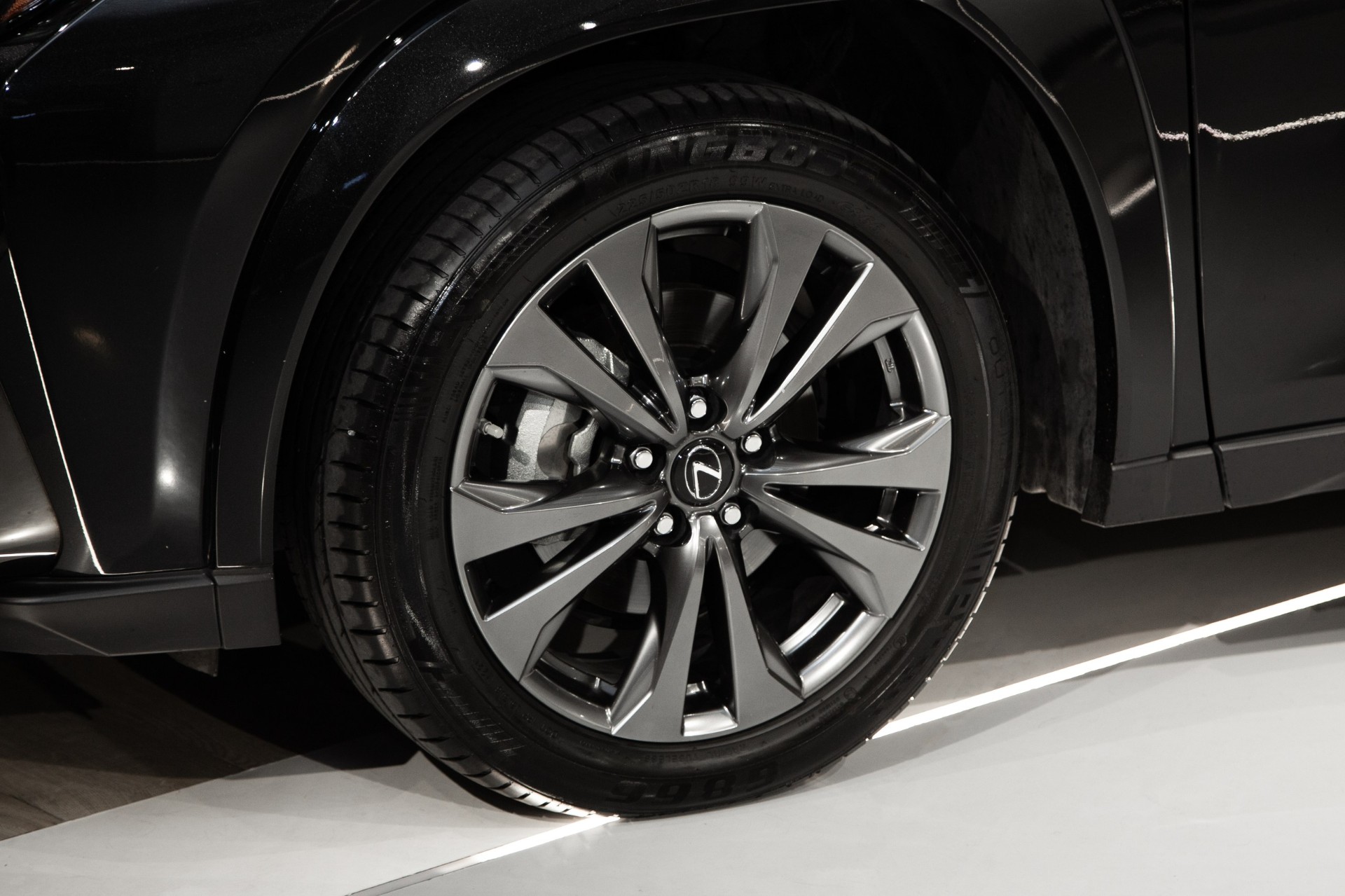 Lexus UX 200