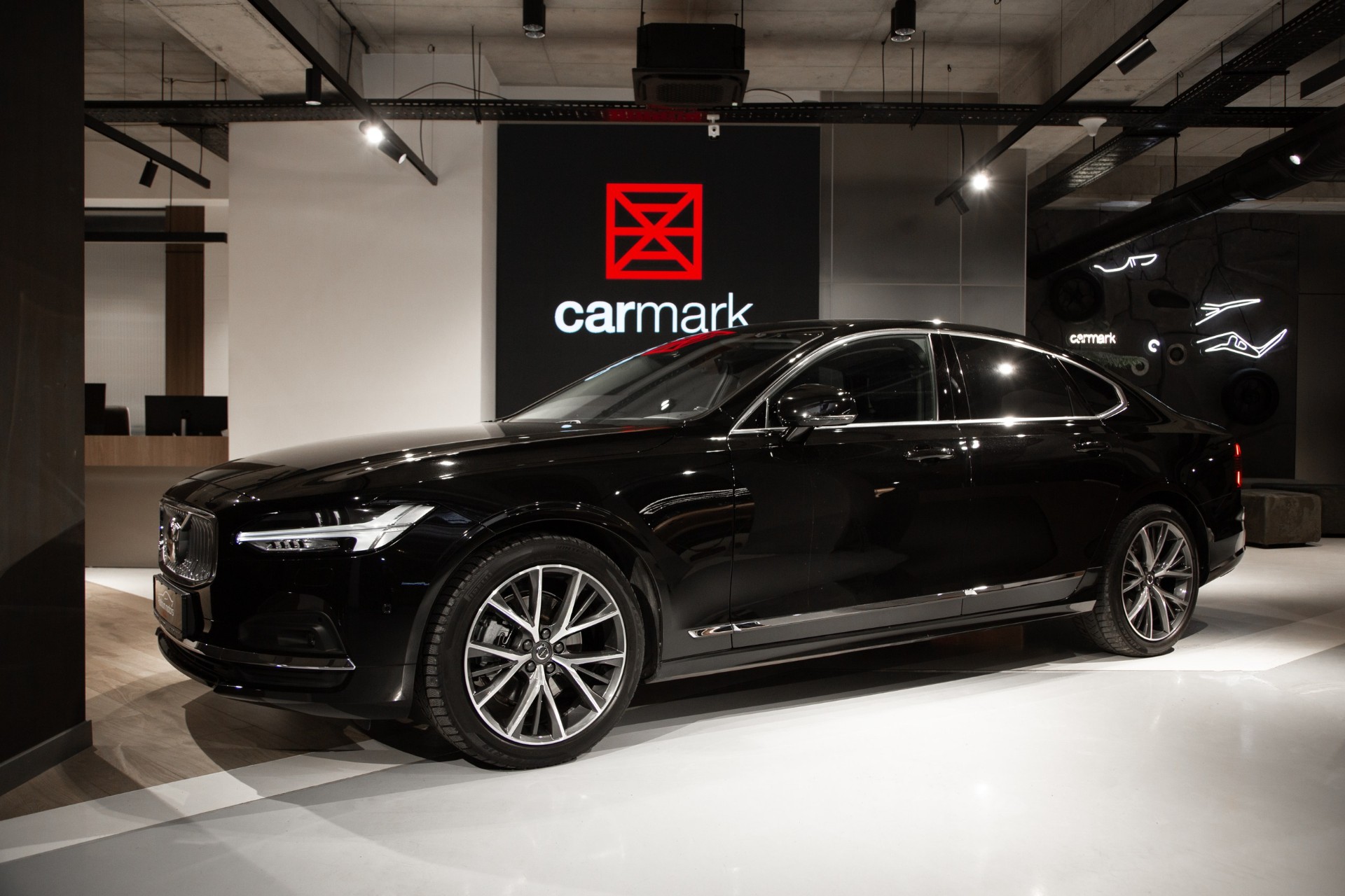 Volvo S90