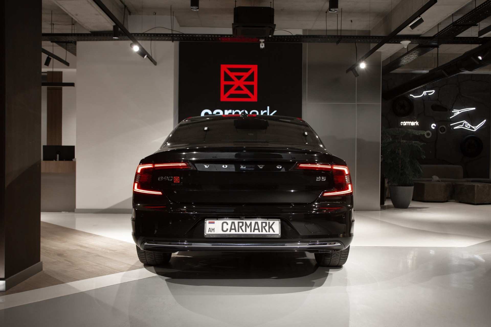 Volvo S90