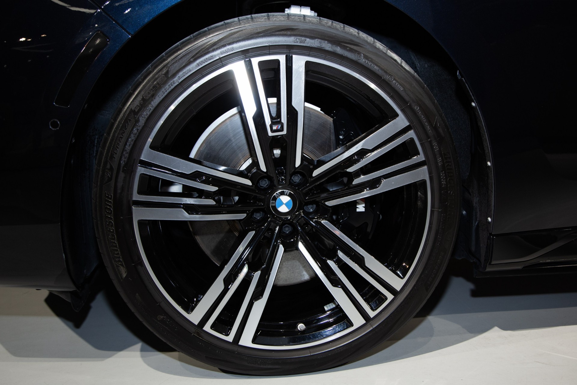 BMW i7 eDrive50