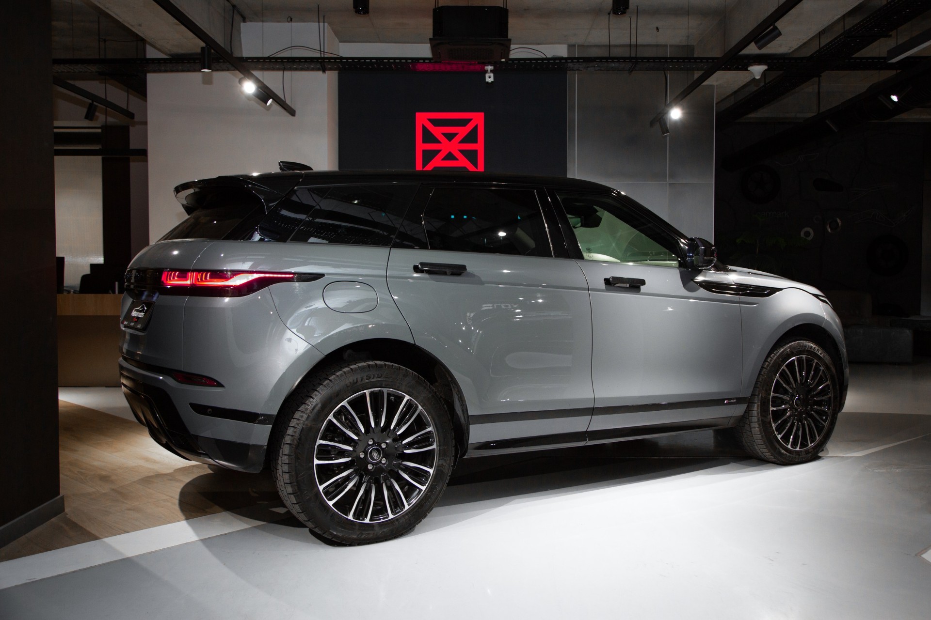 Land Rover Range Rover Evoque R-Dynamic